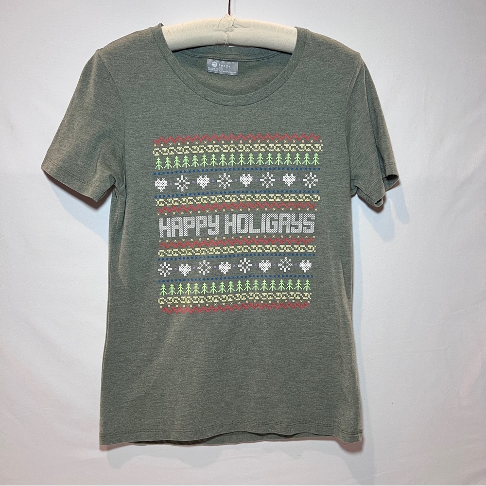Fuego 🌈🎄Happy Holigays🎄 🌈Green T-shirt-Size XS